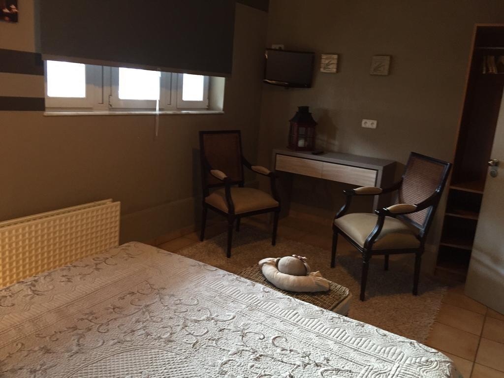 Margot'L Hotel Rochefort Room photo