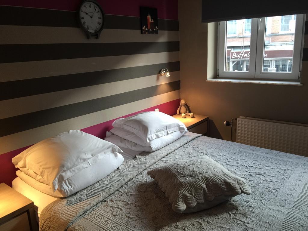 Margot'L Hotel Rochefort Room photo
